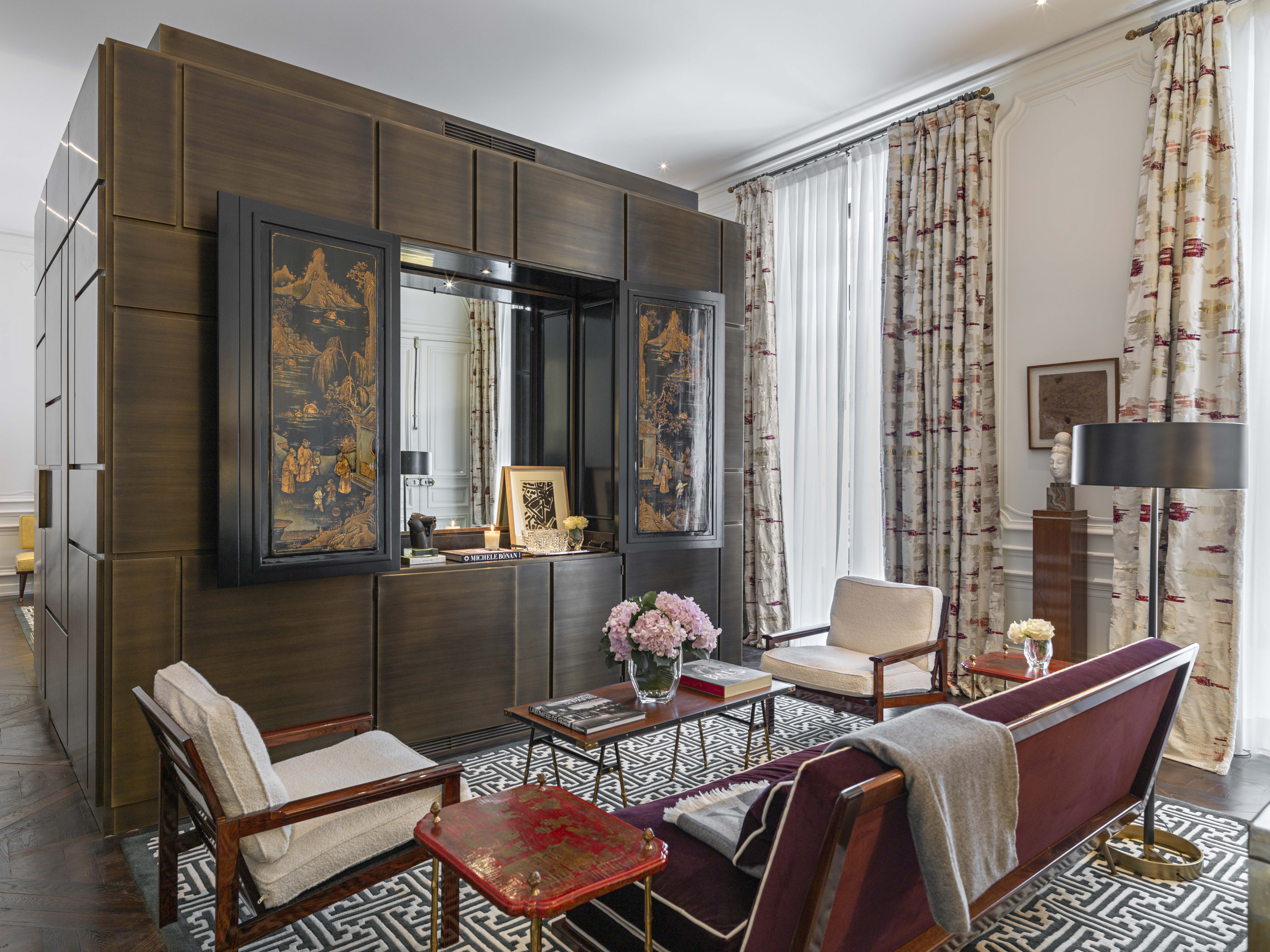 Dedar: J.K. Place, Paris