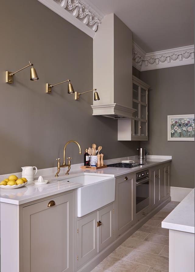 Kitchen with glorious repaired cornice