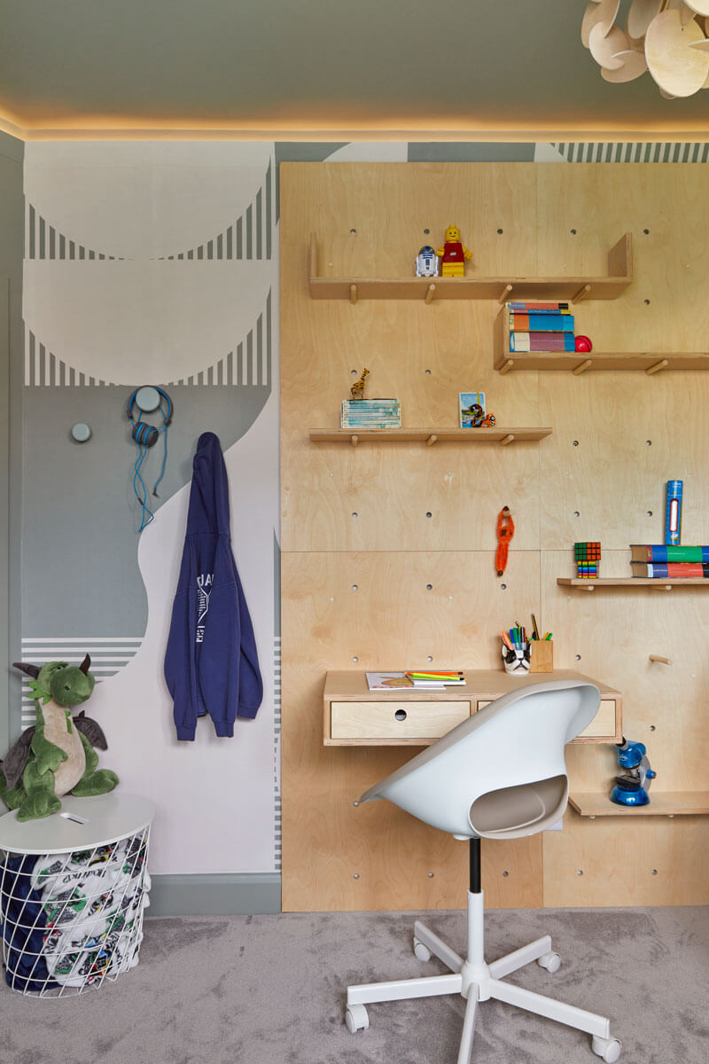 Tweenie Boy's Bedroom with abstract mural & play desk