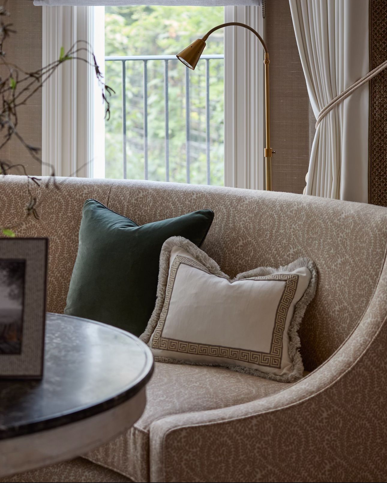 Bay Window banquette