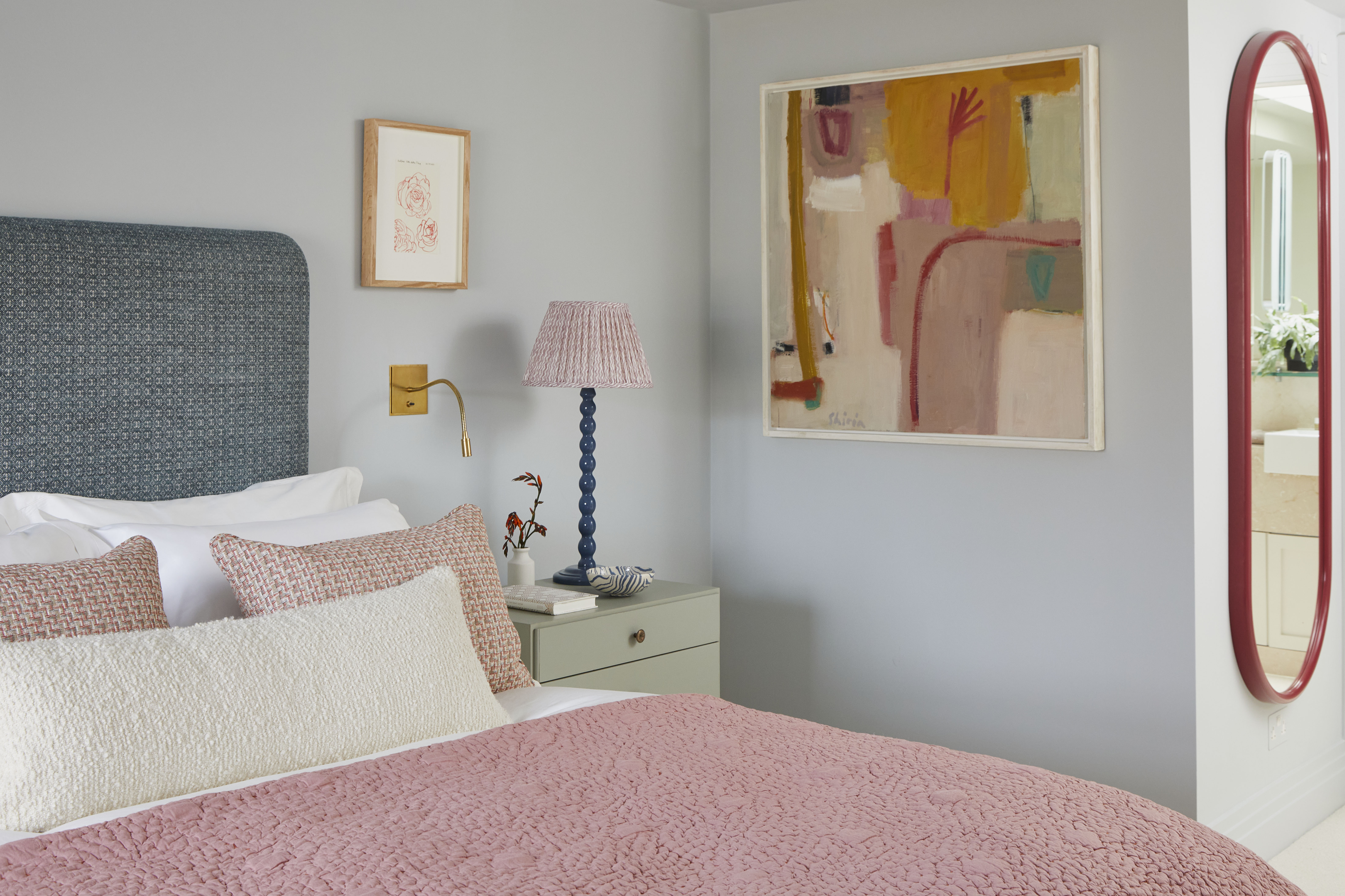 Girls bedroom