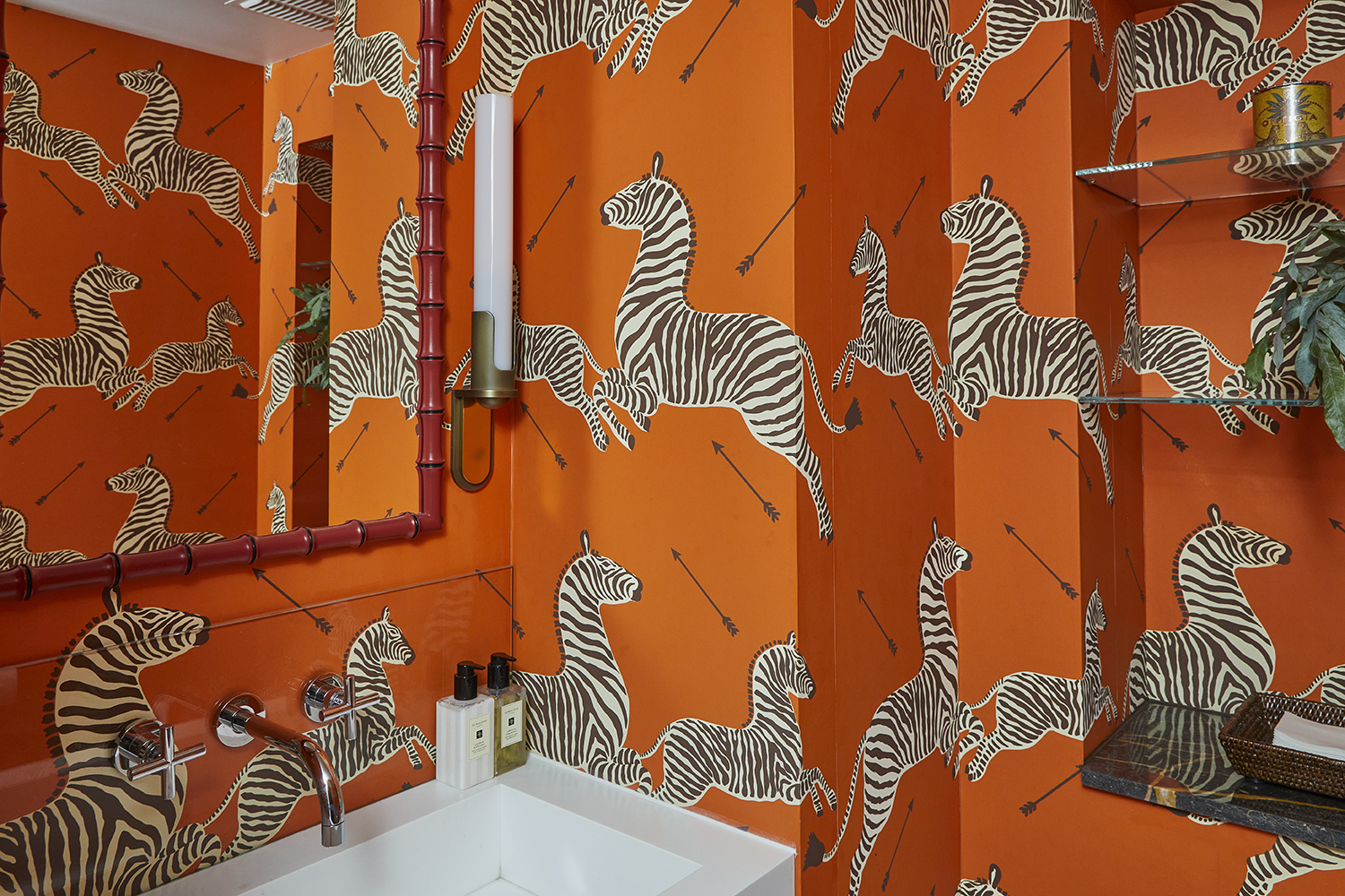 Bright wallpapered WC