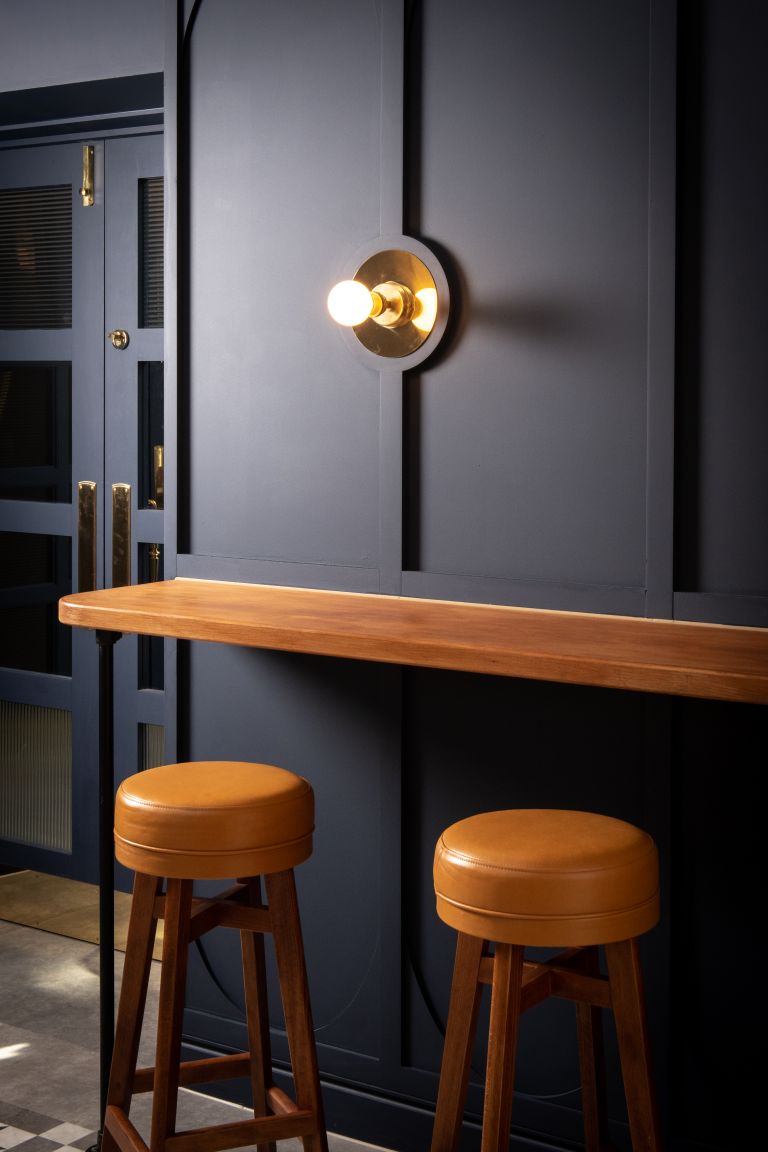Dining area details