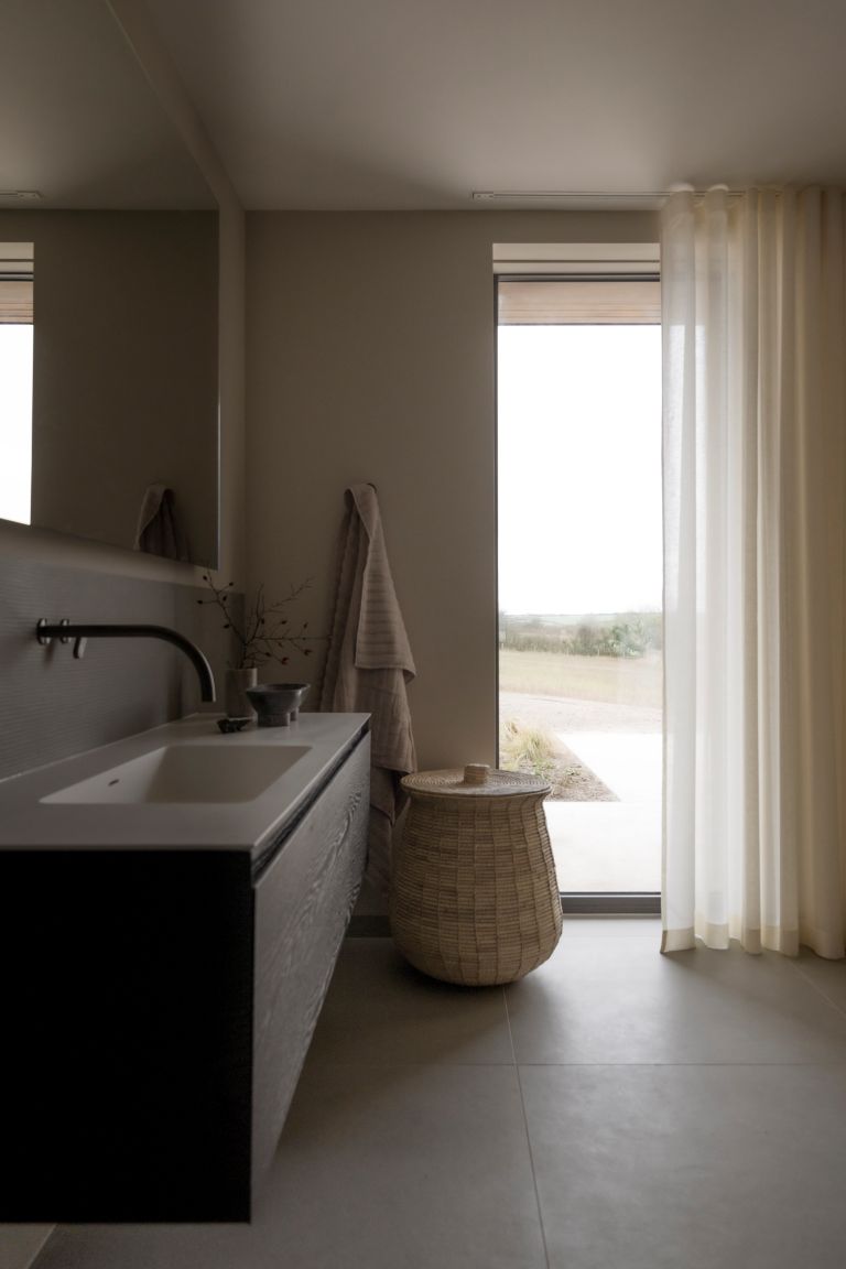 Bathroom In Cornwall Barn