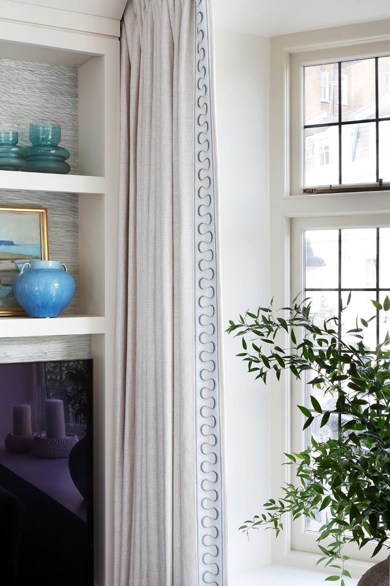 Sitting Room Details
