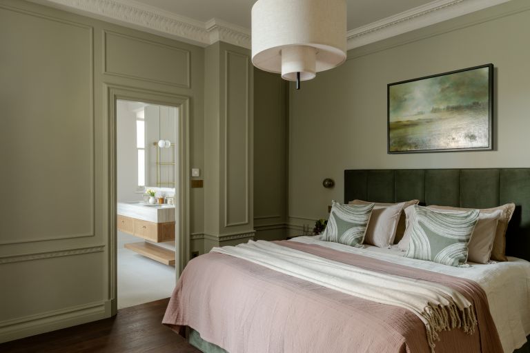 Mansfield Principal Bedroom