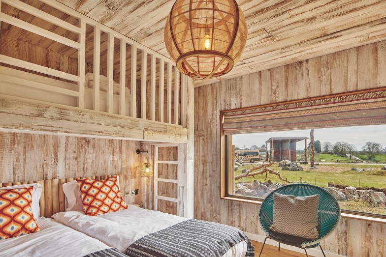 Giraffe Bedroom
