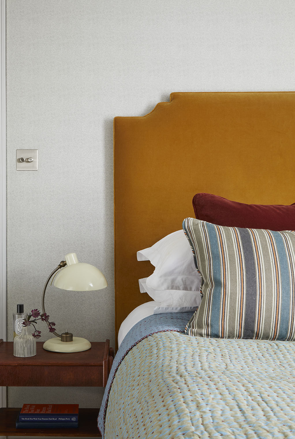 Bedroom detail