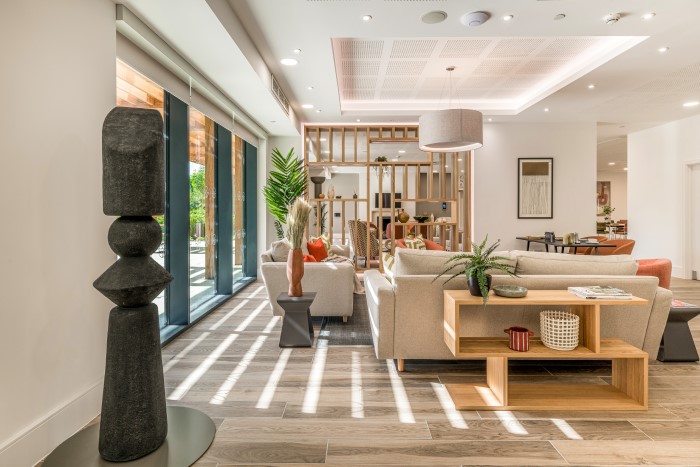 lounge area.