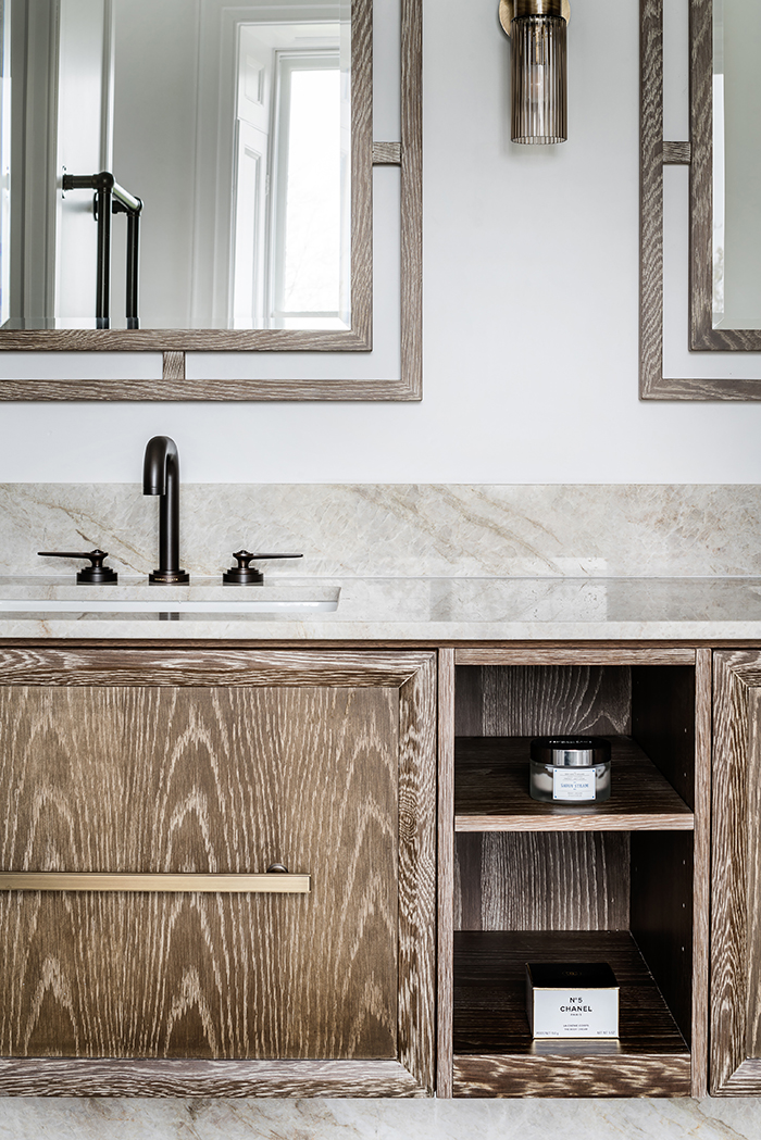 Georgian Shooting Lodge Master Vanity Detail.