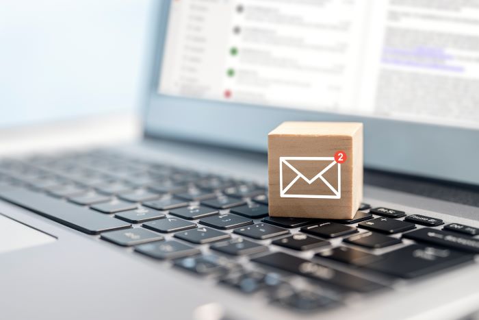 Email Small Box