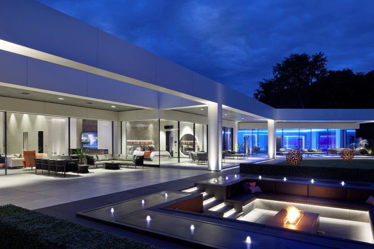 Poolside Control4