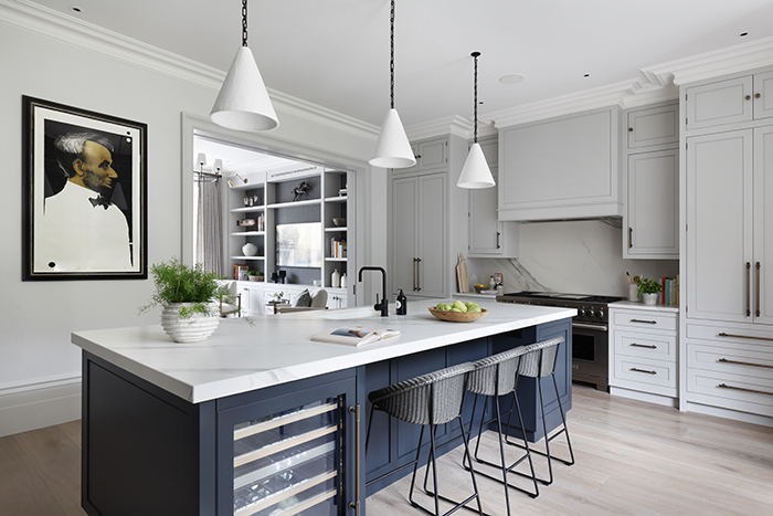 St Johns Wood Villa - kitchen island to reception