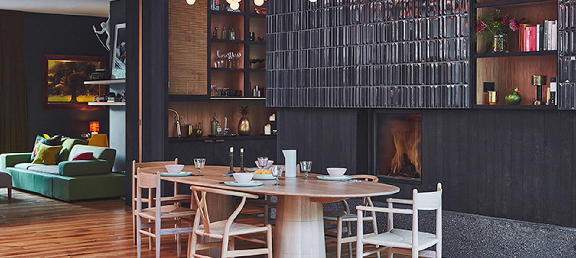 Dining room with table