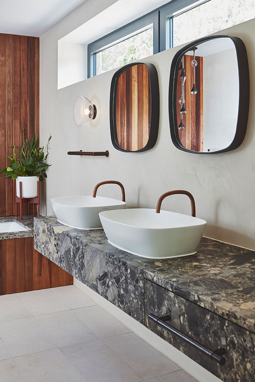 Double sinks on vanity