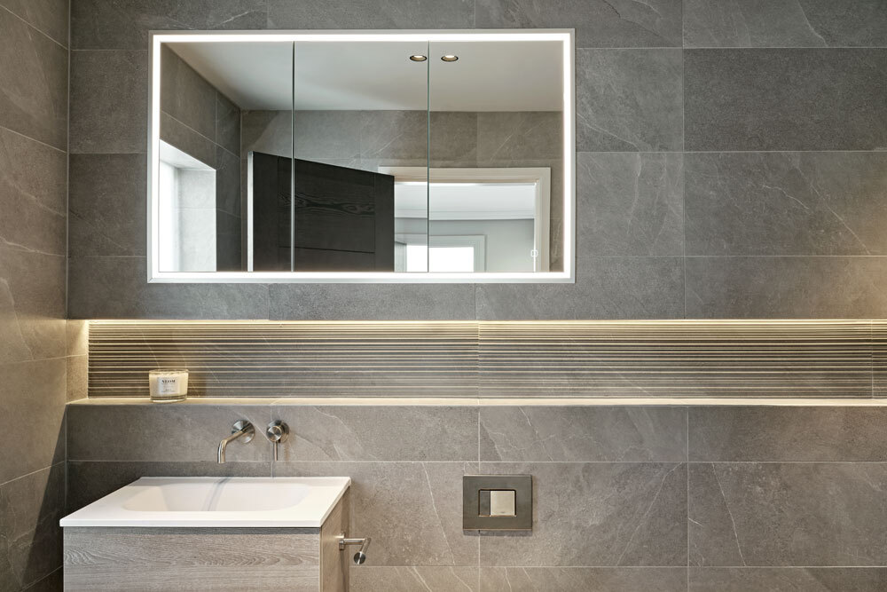 Bathroom with mirror