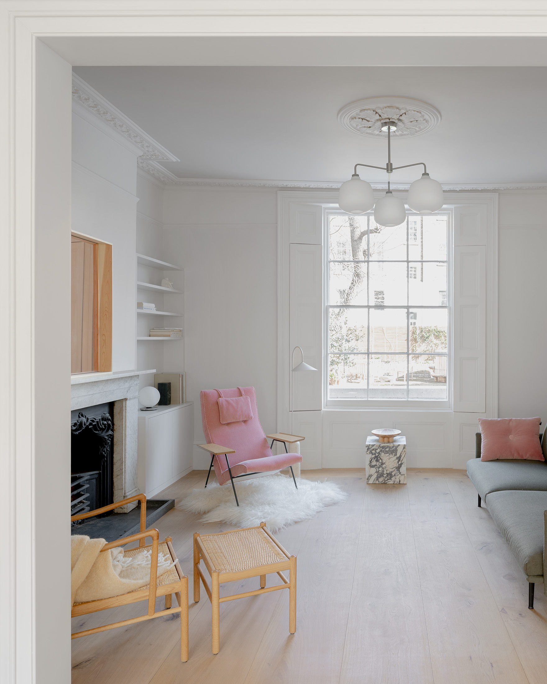 Listed building refurbishment, minimal modern reception room furniture