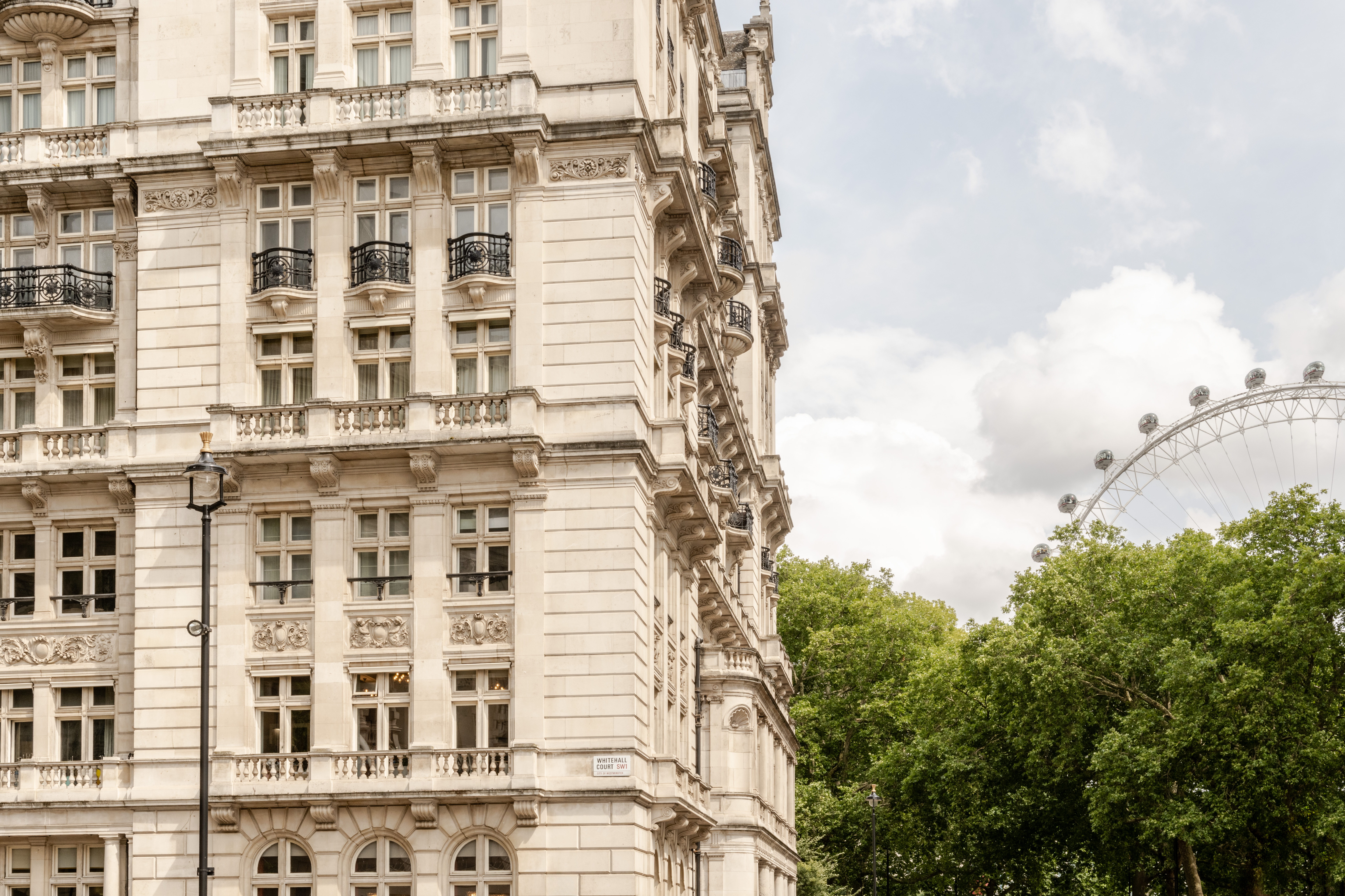 Exterior - London Eye