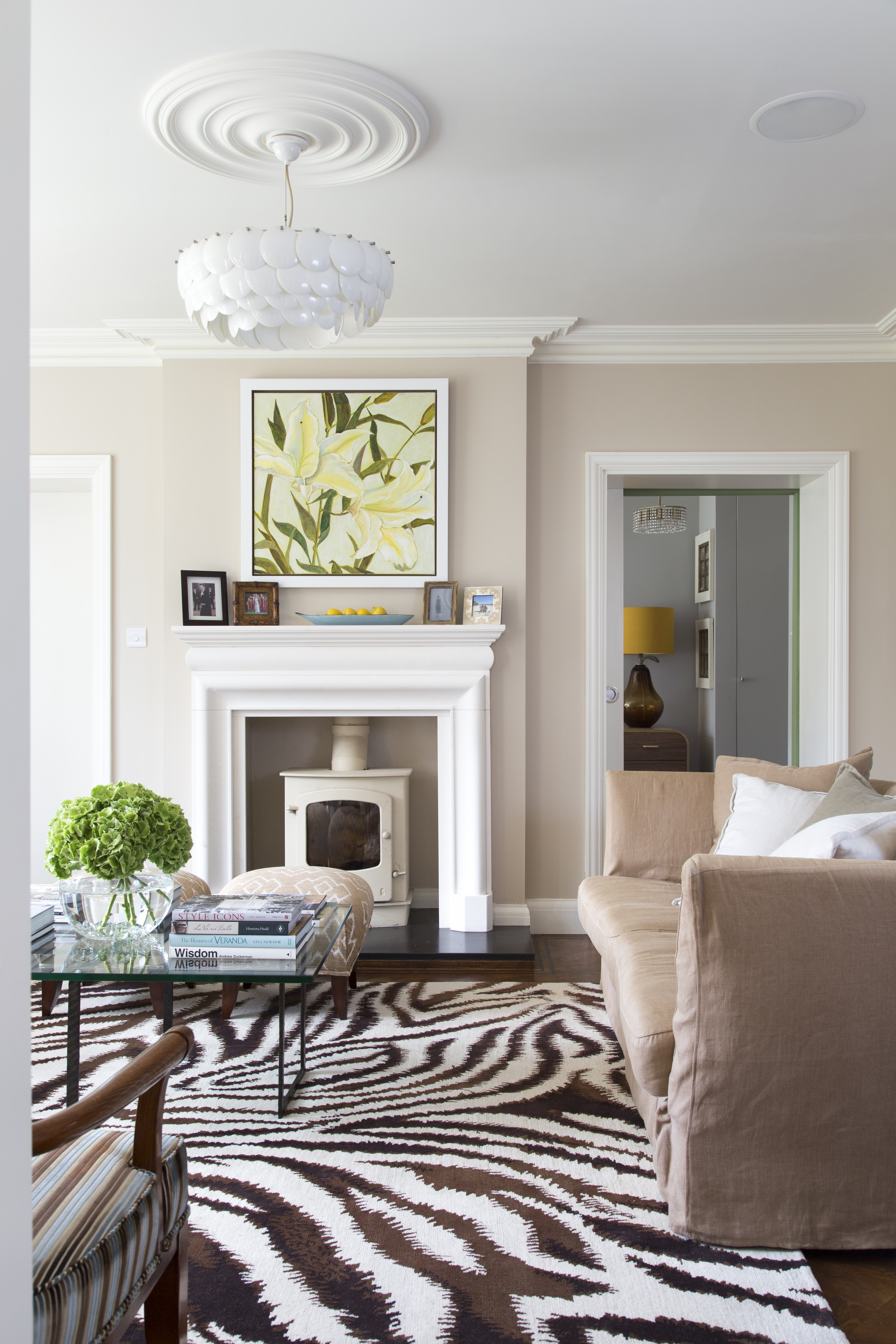 Lounge Room 