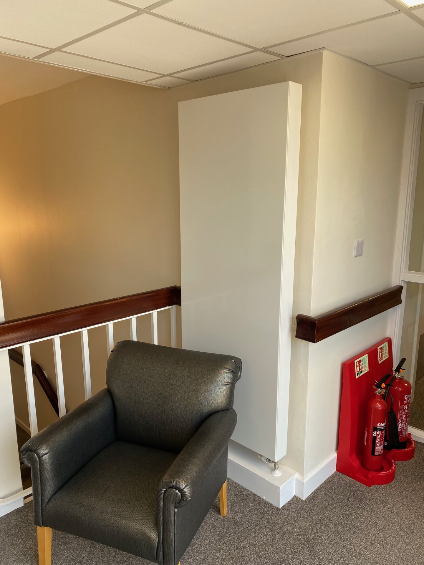 Stelrad provided 200 aesthetically pleasing and highly efficient flat fronted Planar radiators.