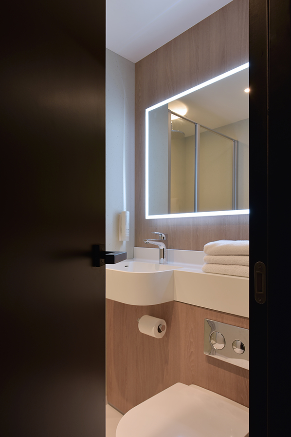 Hospitality Interior | Ensuite Shower