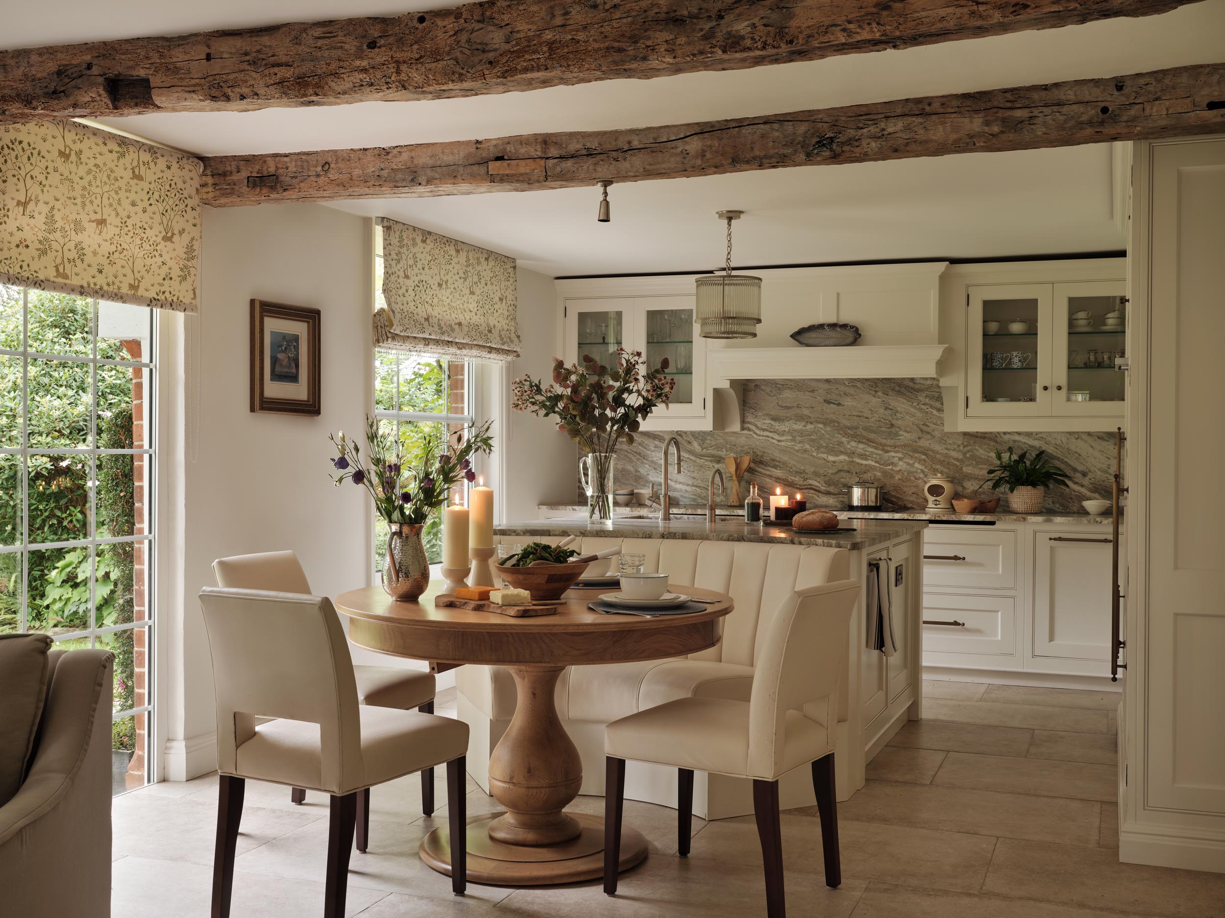 Island with Adjoining Dining Table