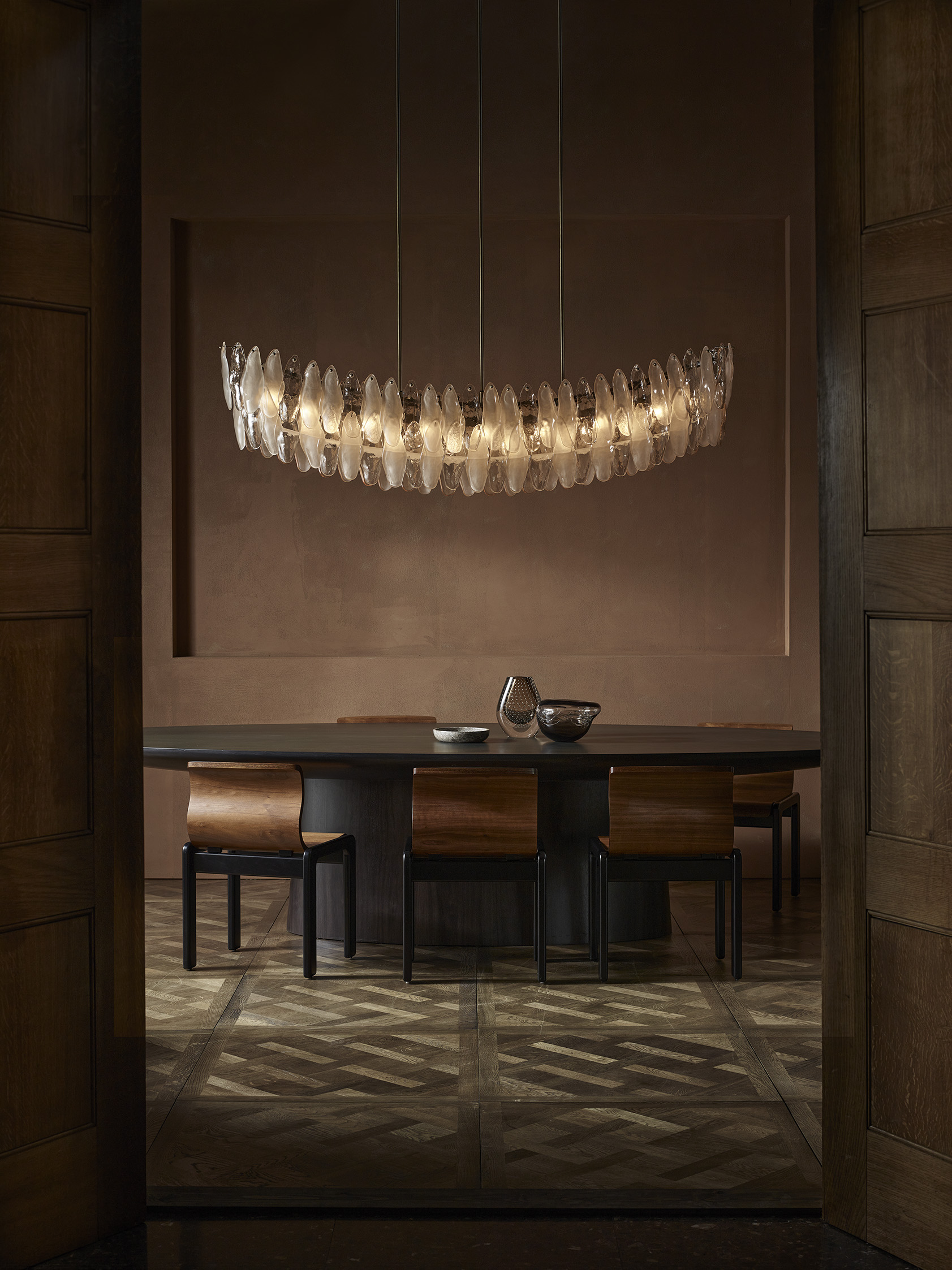 Spectre Curve Chandelier