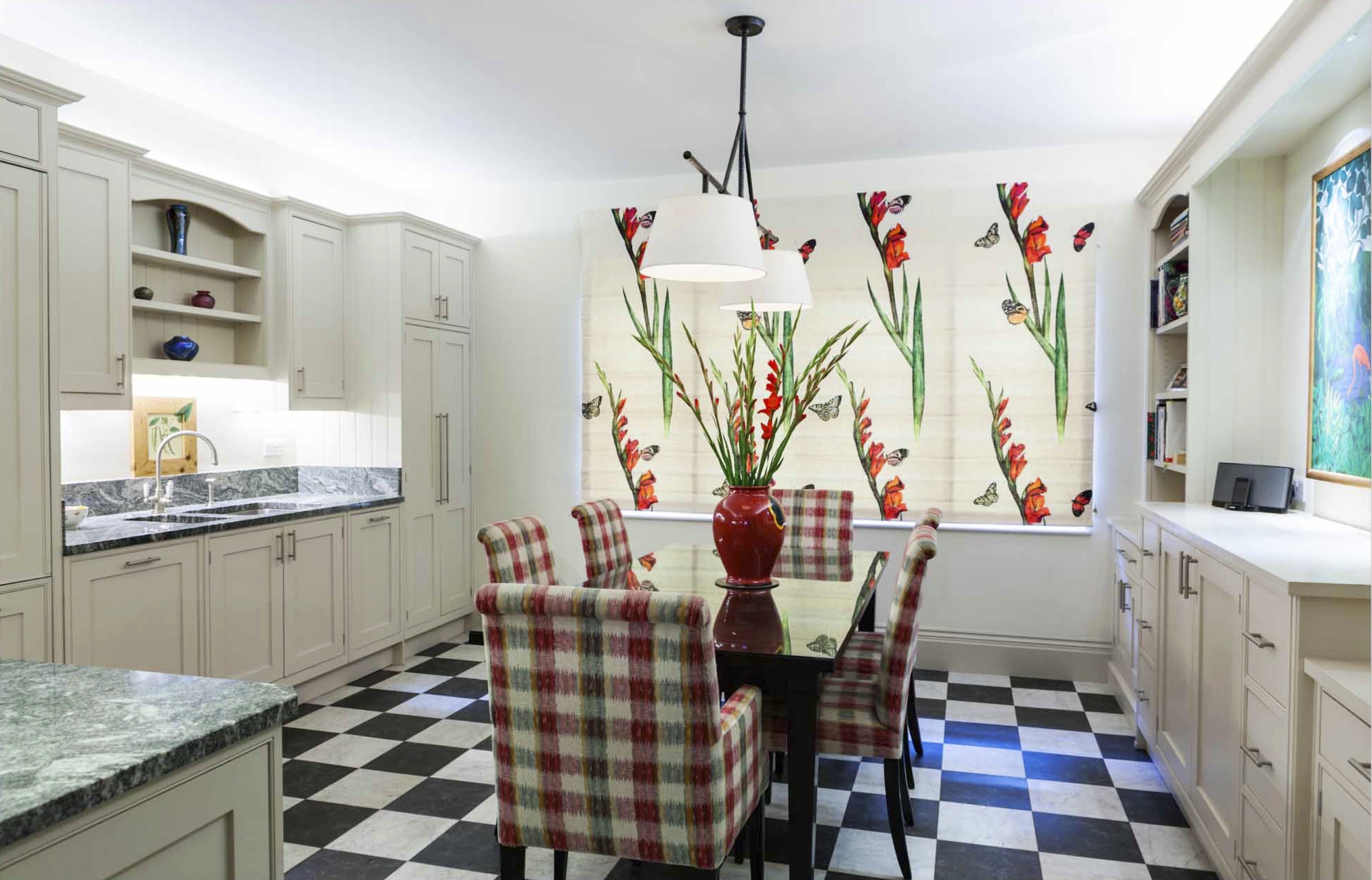 Kitchen Dining Room overlooking the Garden