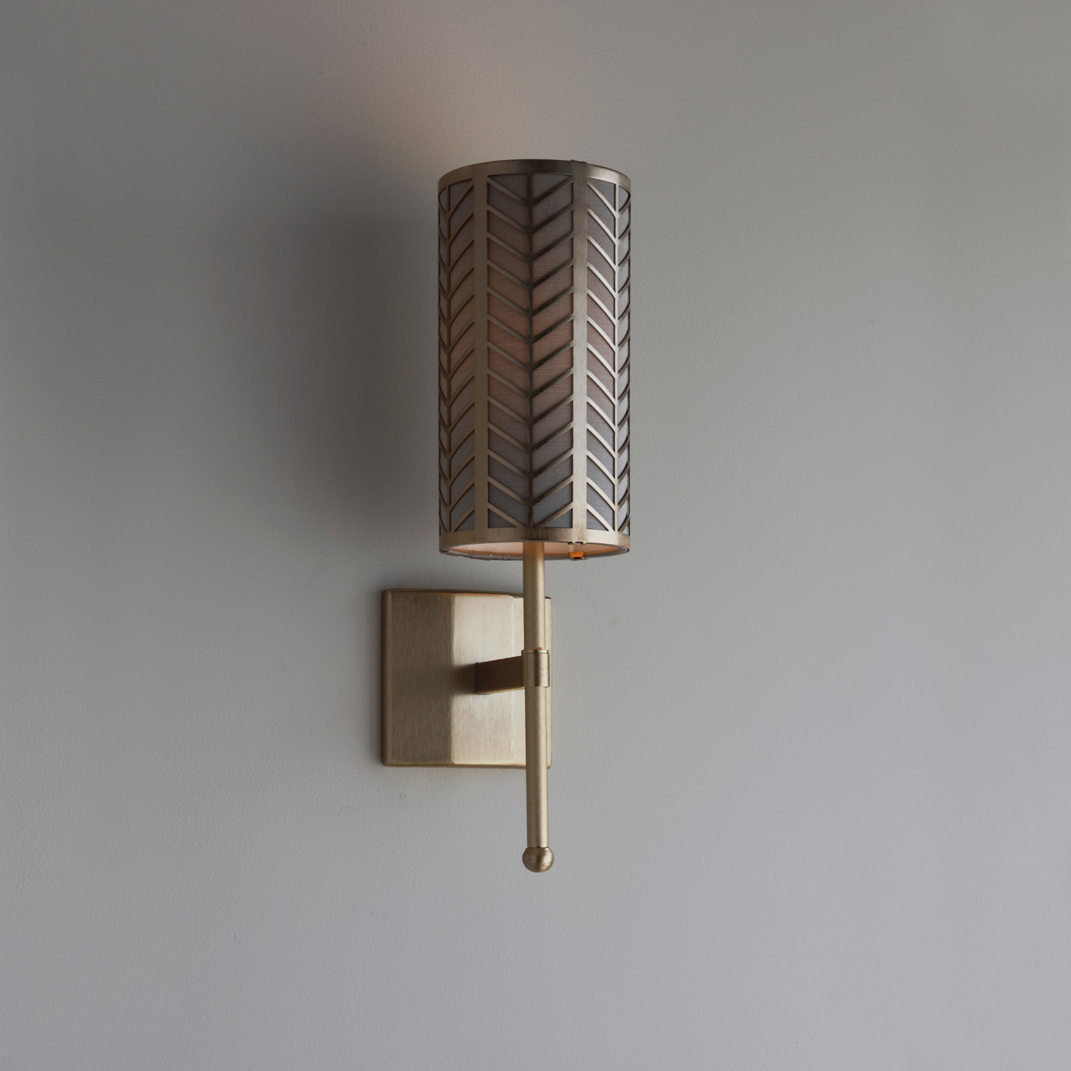 Stem Wall Light with Lattice in Gold