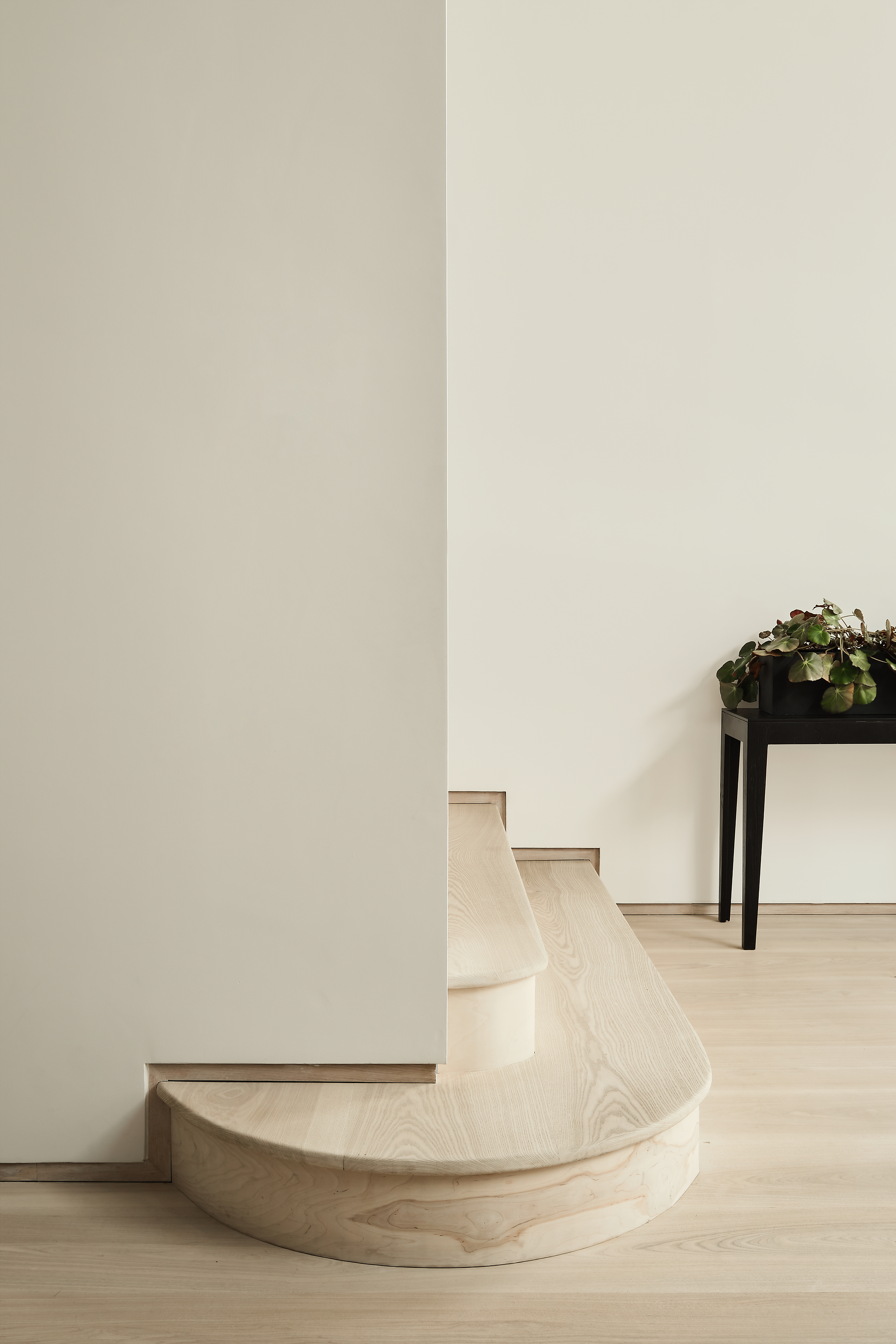 dinesen curved stairs