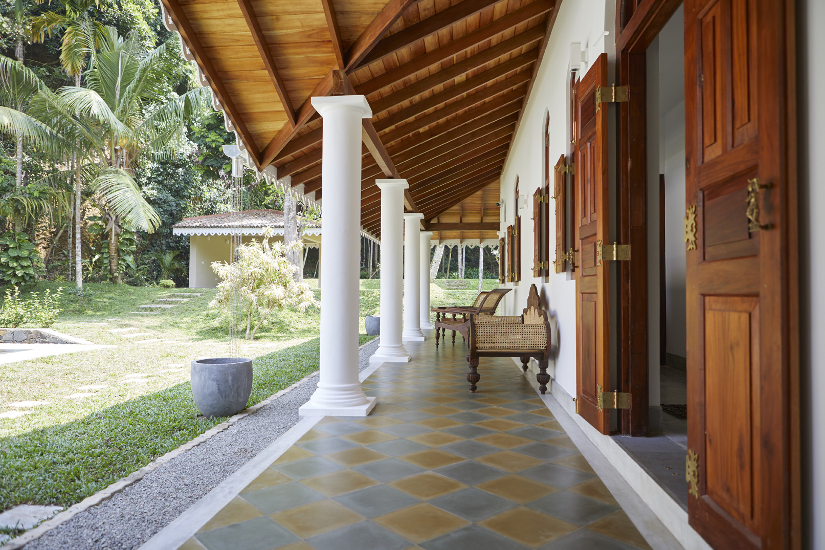Sri Lanka luxury villa design and build British 