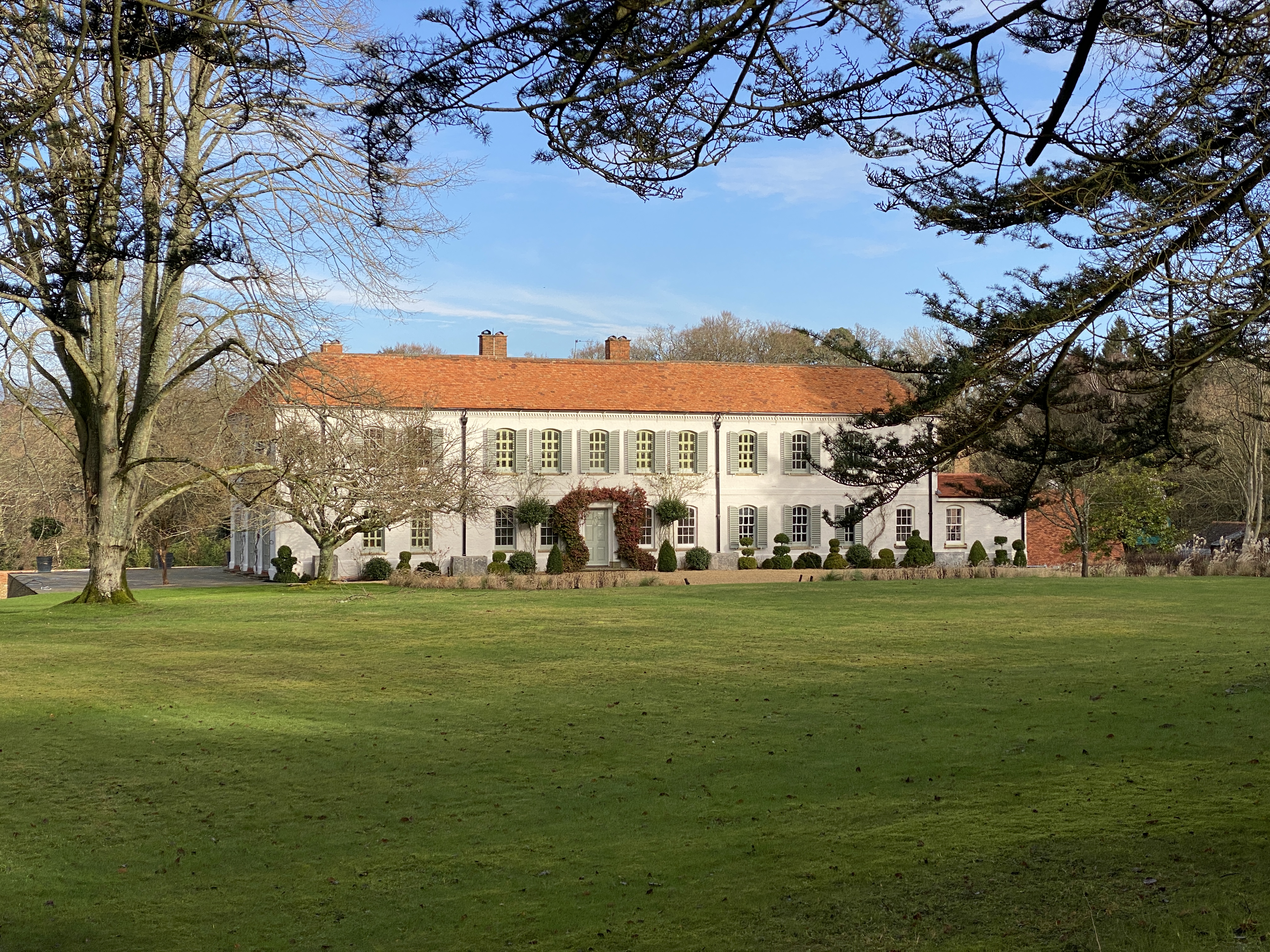 Grade II Villa Exterior Image