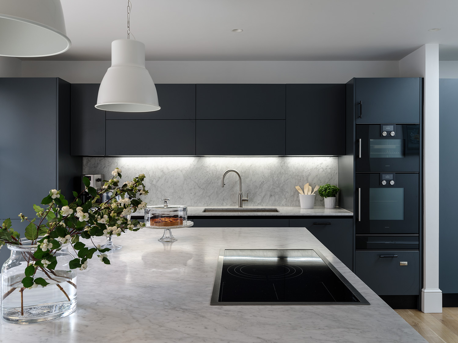 Italian Kitchen; dark blue kitchen; arabescato marble; gaggenau appliances; miele appliances; kitchen design; architectural collaboration