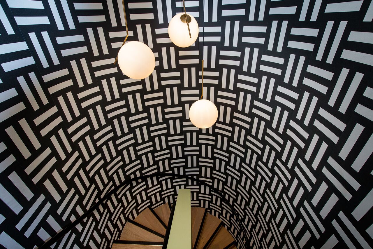 stair case design, wallpaper design, art directors, lighting design, black and white, matteo bianchi 