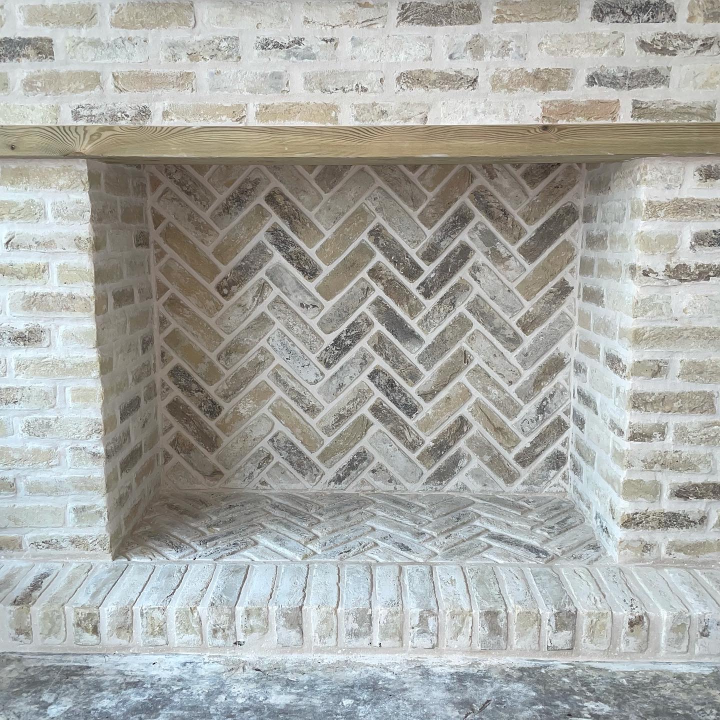 Reclaimed Brick Slips, Fireplace Chambers