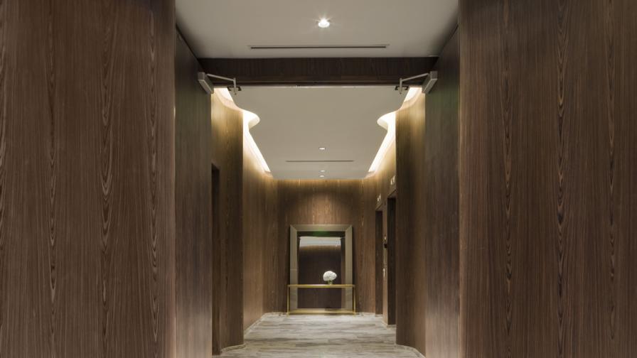 SanFoot real wood veneer, direct application wallcovering, Acho Aventura, Miami Florida, Residential