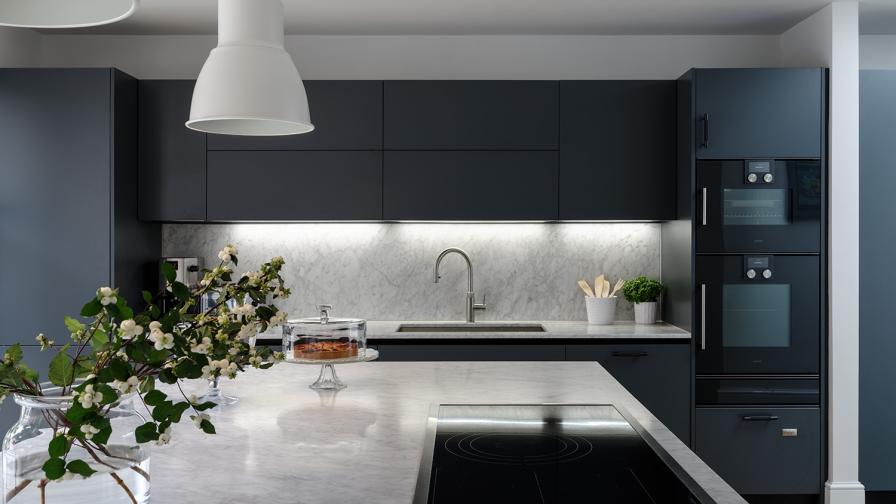 Italian Kitchen; dark blue kitchen; arabescato marble; gaggenau appliances; miele appliances; kitchen design; architectural collaboration