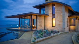 Ladies Lake - Award winning automated home - The Pyramid Group